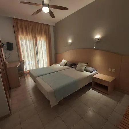 Bonsol Adults Only Λορέτ Ντε Μαρ